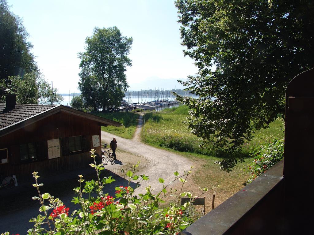 Zum Fischer Am See ***S Prien am Chiemsee Exterior photo